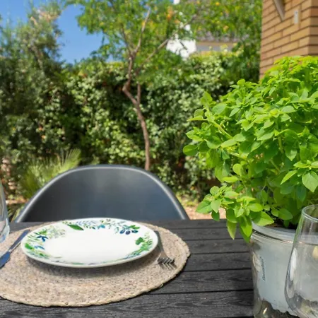 Suculenta - Xeckin Holidays Appartement *